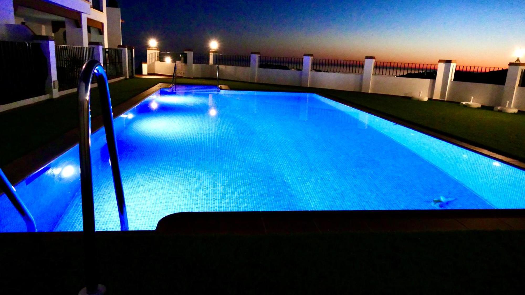 Casita Frigiliana - Stunning New Apartment With Views With Private Parking Space Buitenkant foto