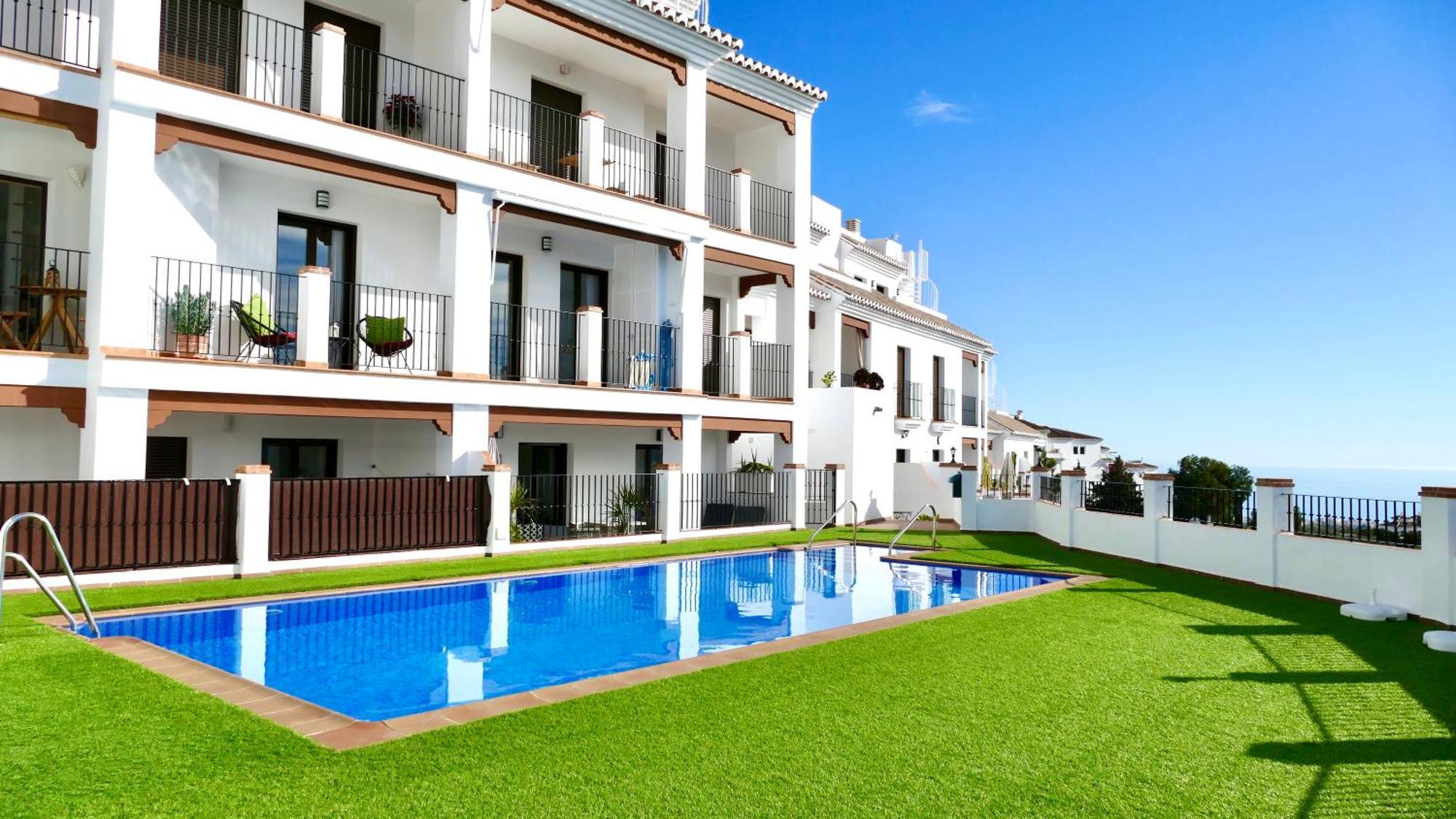 Casita Frigiliana - Stunning New Apartment With Views With Private Parking Space Buitenkant foto