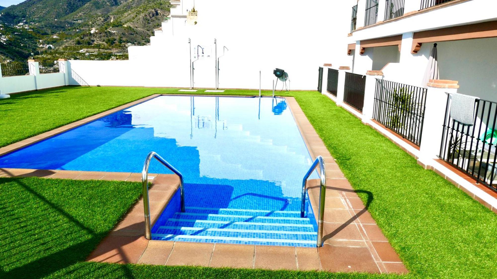 Casita Frigiliana - Stunning New Apartment With Views With Private Parking Space Buitenkant foto